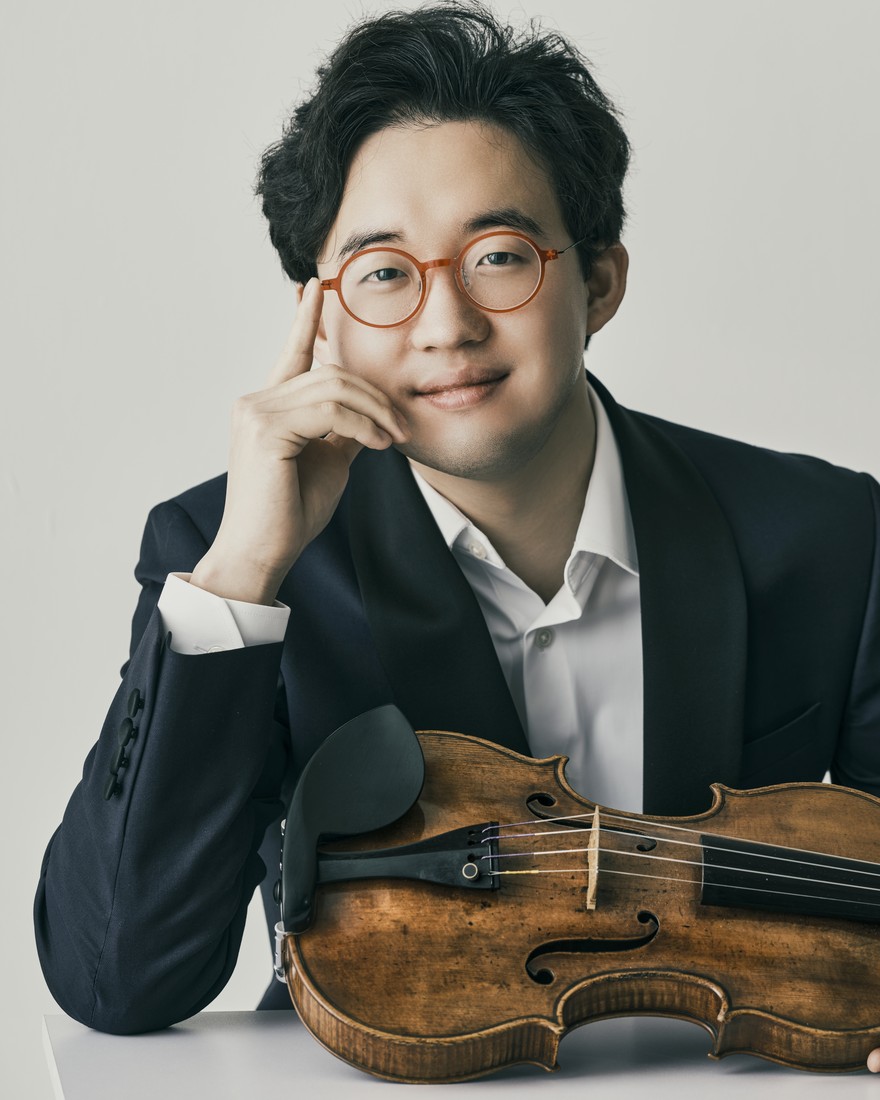 Julian Rhee